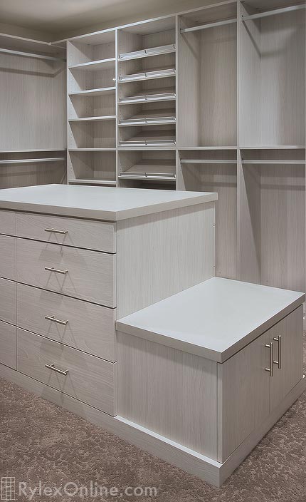 Custom Closet Cabinets for Efficient Organization