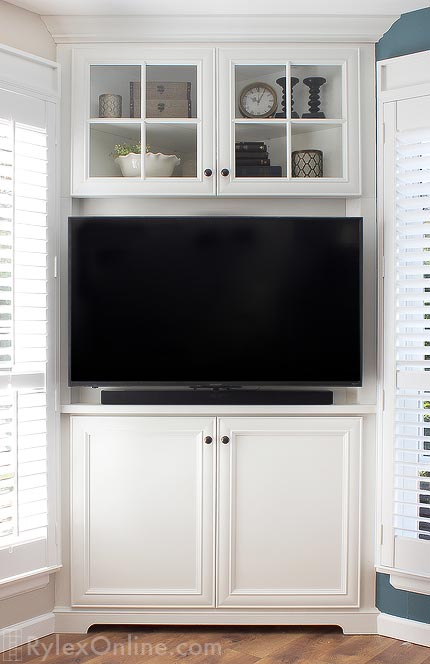 Stylish TV Cabinet for Unused Corner Space