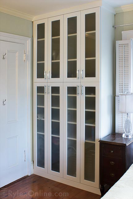 Armoire Wardrobe for Storage Solutions