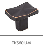 TK560 UM